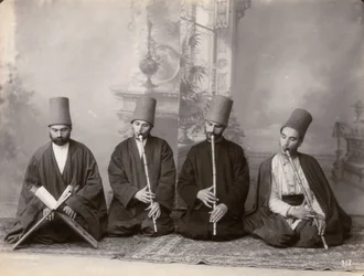 Drei Derwisch-Musiker und ein Sänger, Türkei